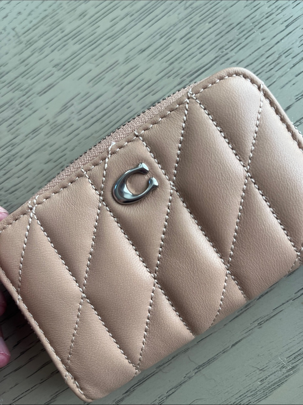 Coach Quilted Card Case / Buff - Picture 4 of 5